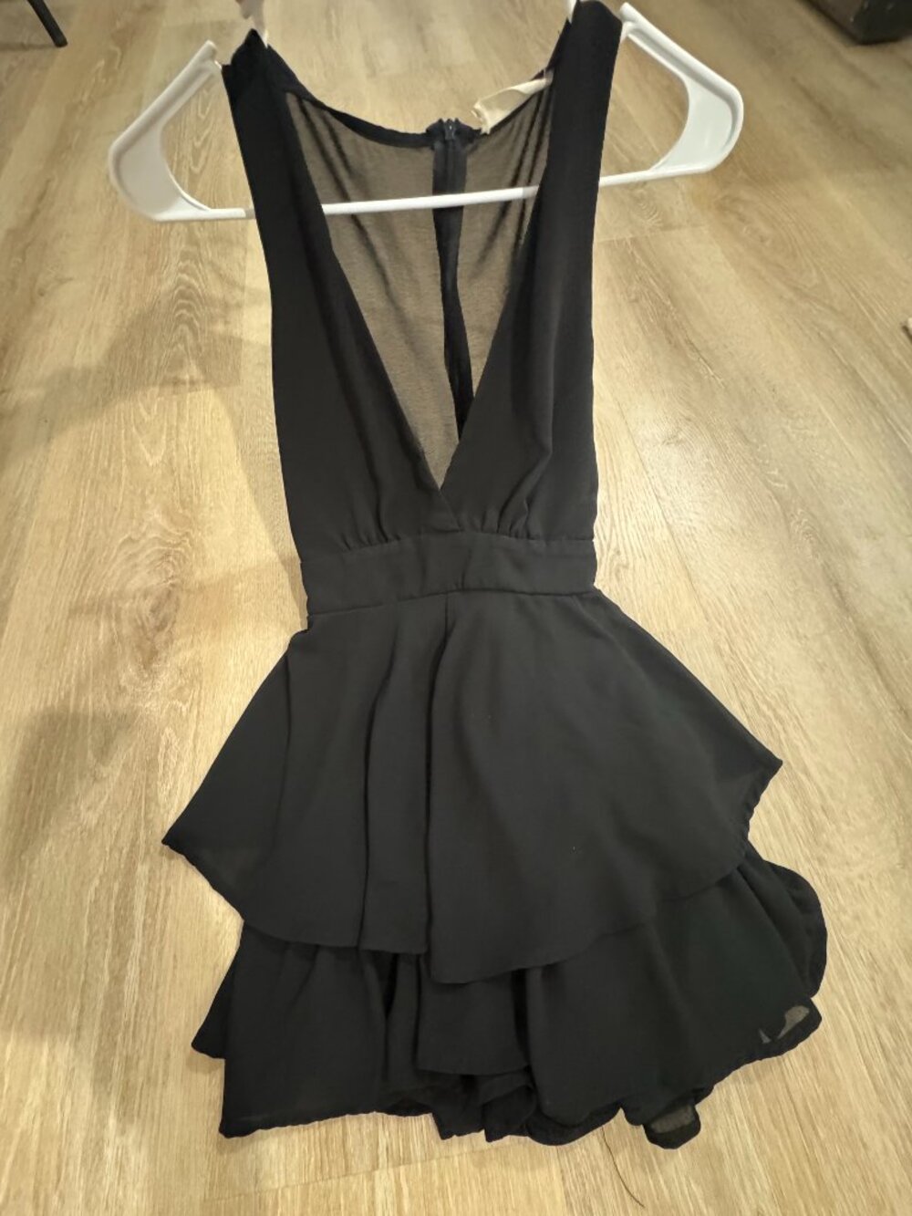 Altar'd State Black Ruffle Romper — Women's Small 🖤